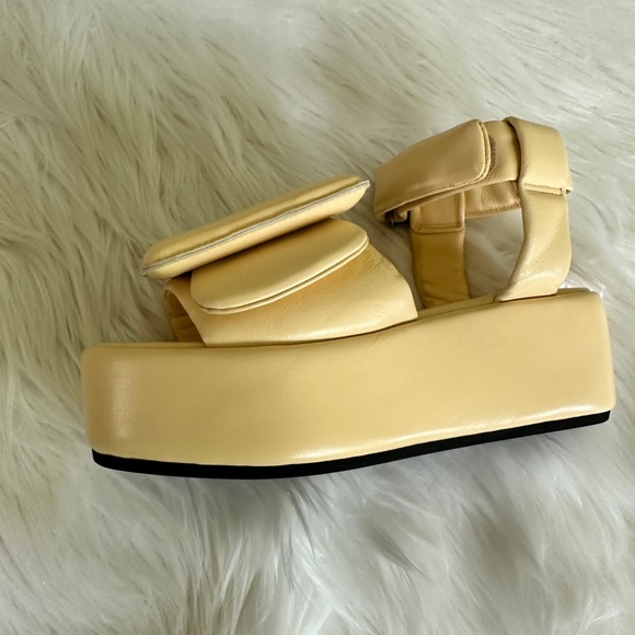 BOYY PUFFY PLATFORM LEATHER SANDALS - Picture 6 of 9